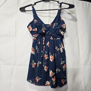 Express xs twist front spaghetti strap floral babydoll top